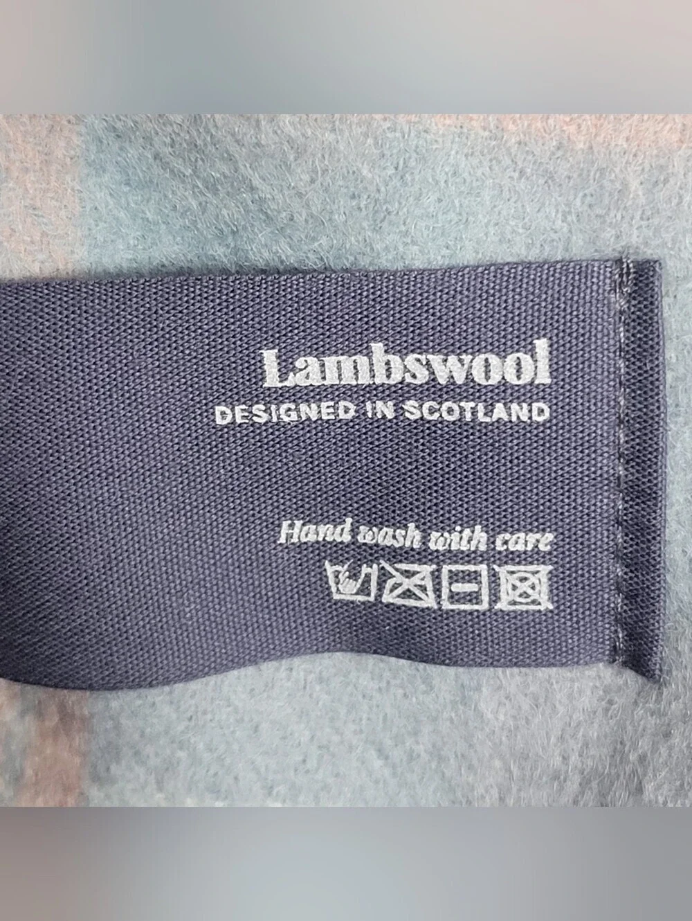 TheTartan Blanket Co. NWT 100% Lambswool Stole In Misty Pink Tartan Check.